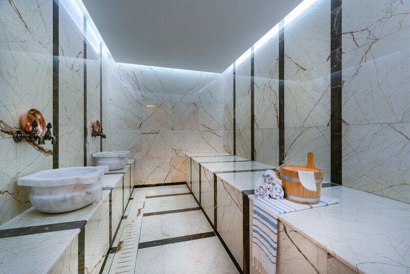 Concorde Tower Hotel 65