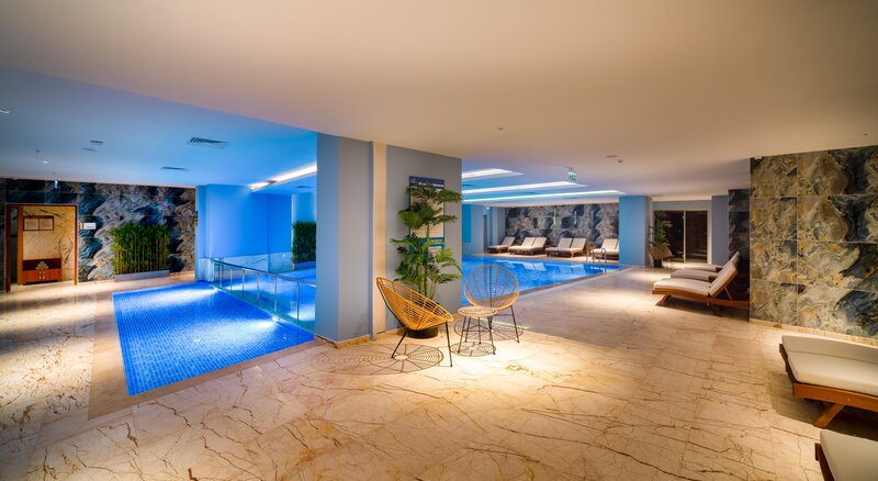 Concorde Tower Hotel 91