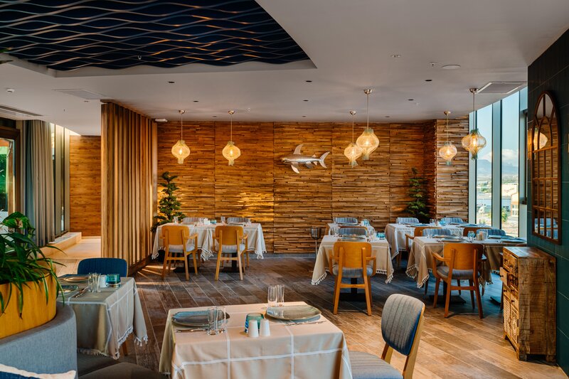 Concorde Tower Hotel 144