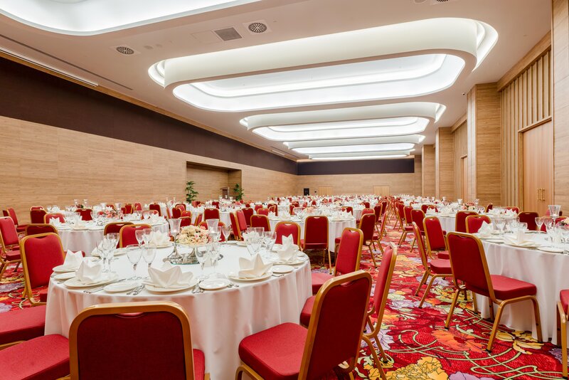 Concorde Tower Hotel 167