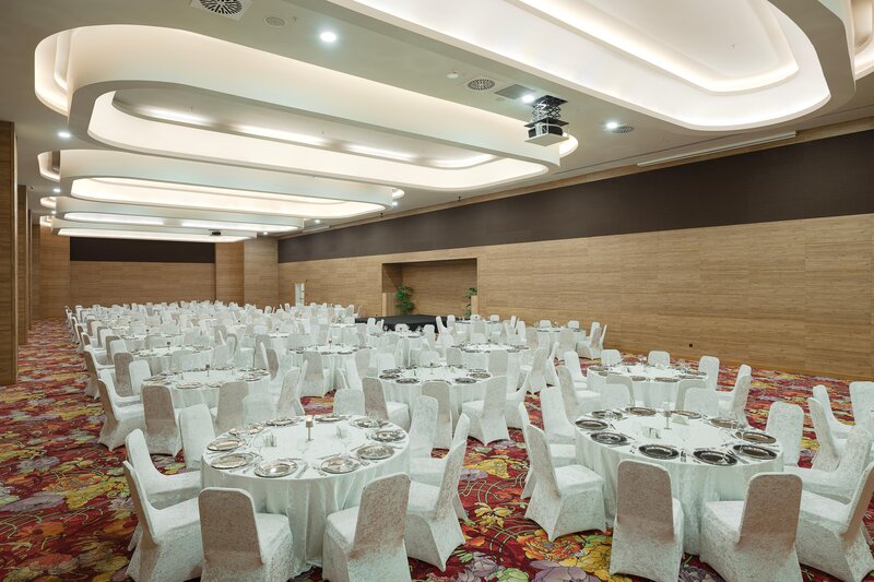 Concorde Tower Hotel 186