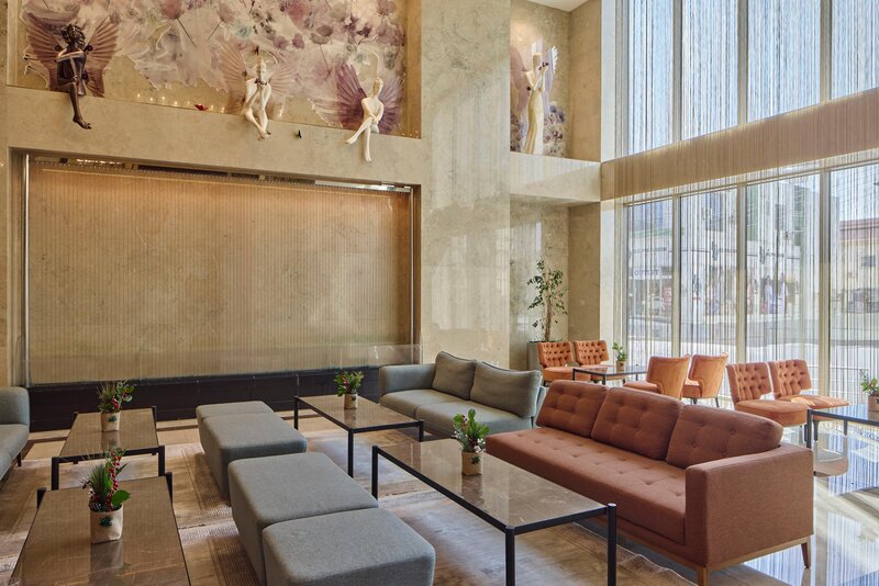 Concorde Tower Hotel 12