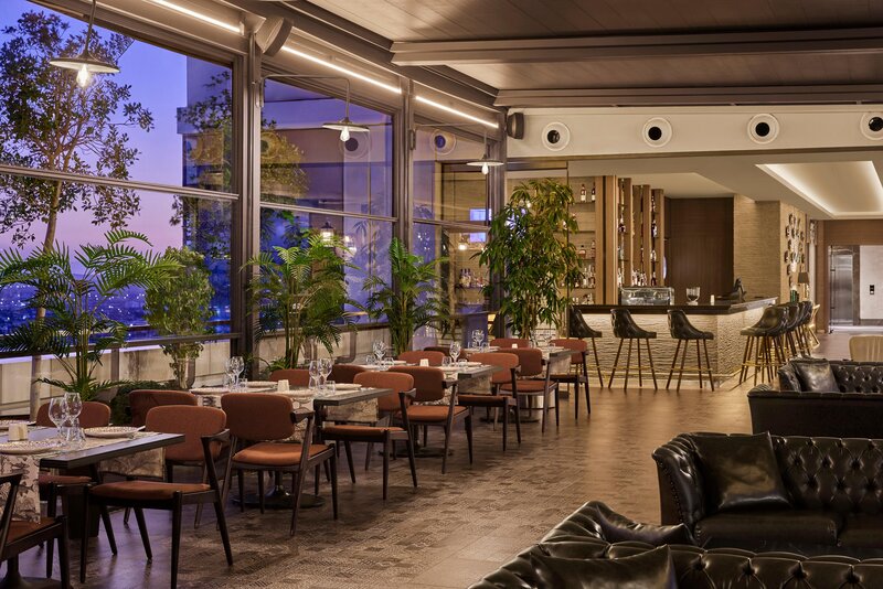 Concorde Tower Hotel 41