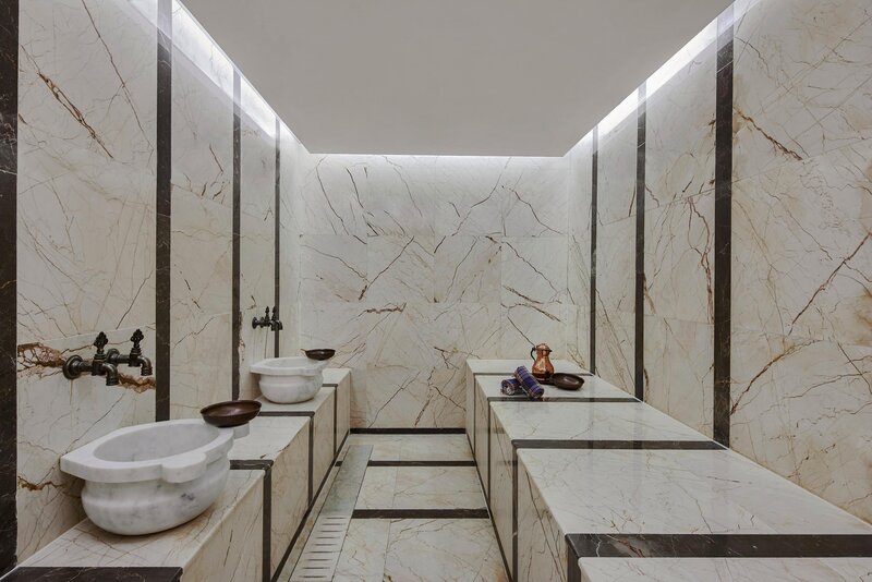 Concorde Tower Hotel 87