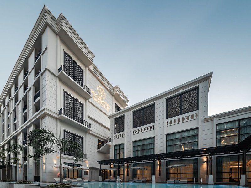 Mandarin Eastville 3