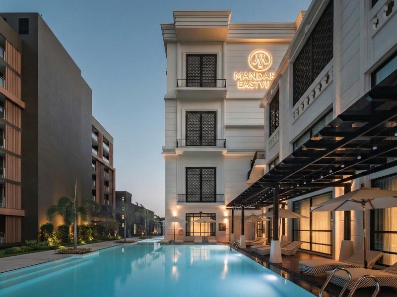 Mandarin Eastville 5