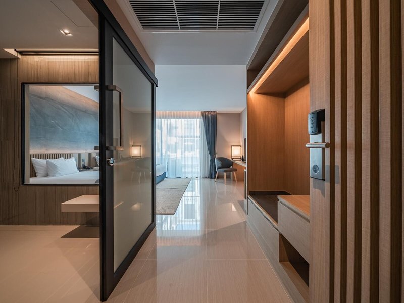 Mandarin Eastville 15