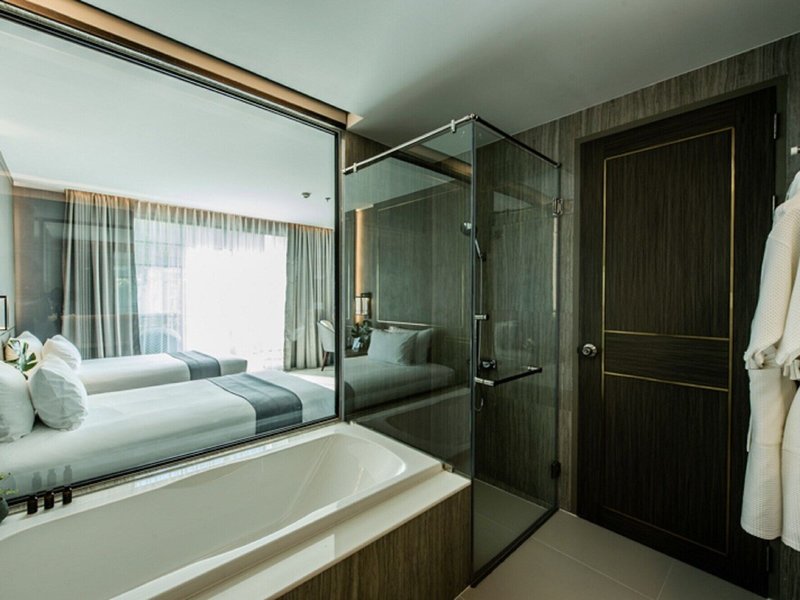 Mandarin Eastville 34