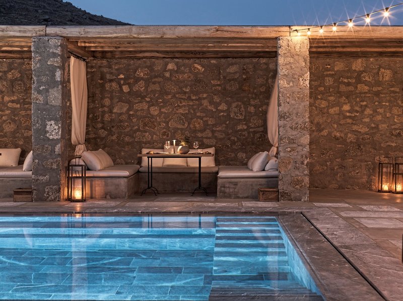 Nomad Mykonos 4