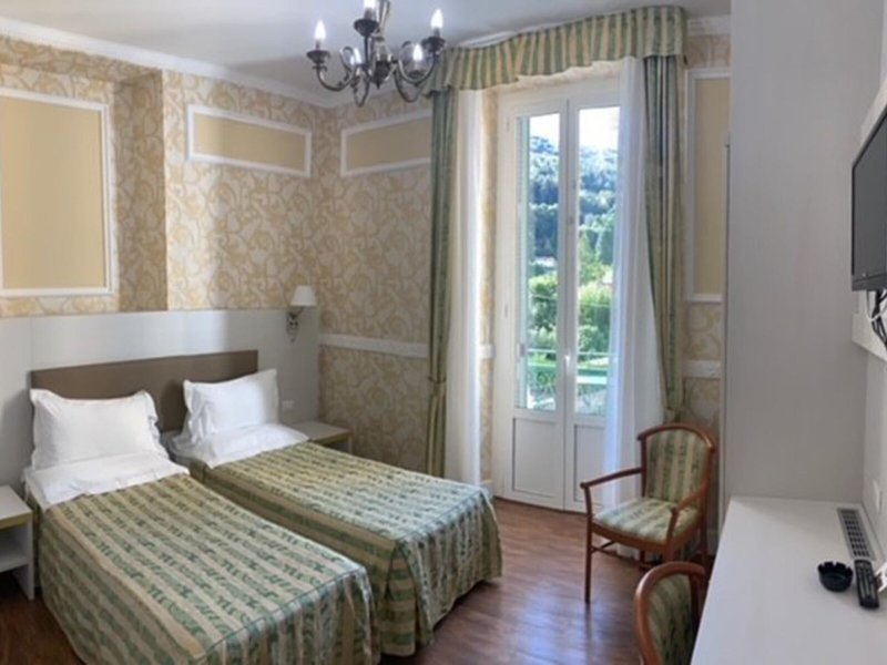 Hotel Flora Stresa 11