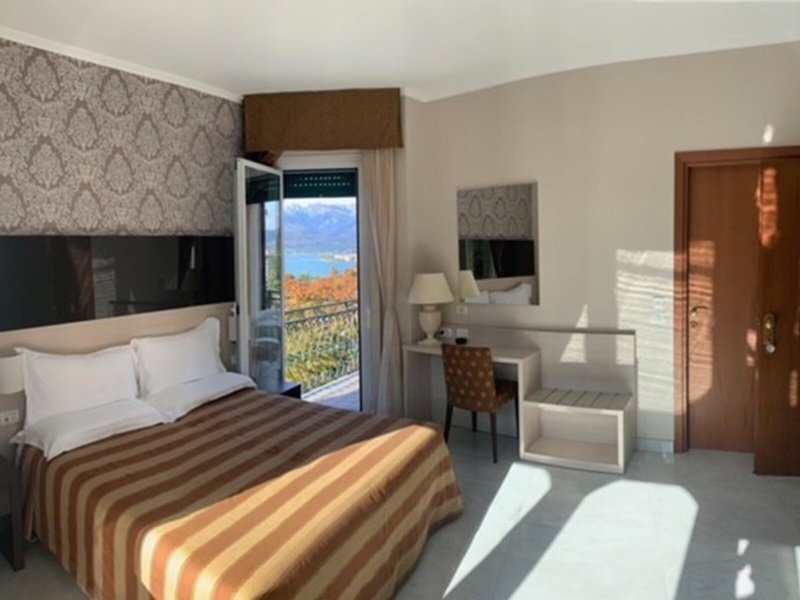 Hotel Flora Stresa 13