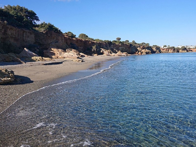 Paros Rocks Luxury Hotel & Spa 2