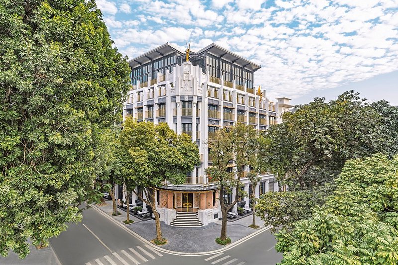 Capella Hanoi 6