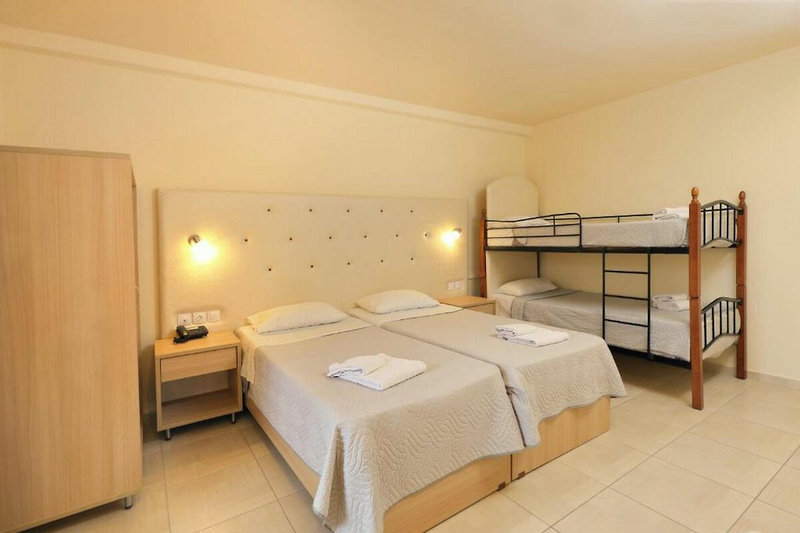 Sunbay Hotel 10