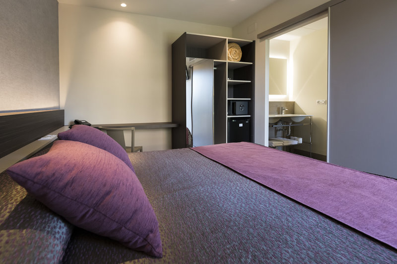 Hotel Papi Blau 23