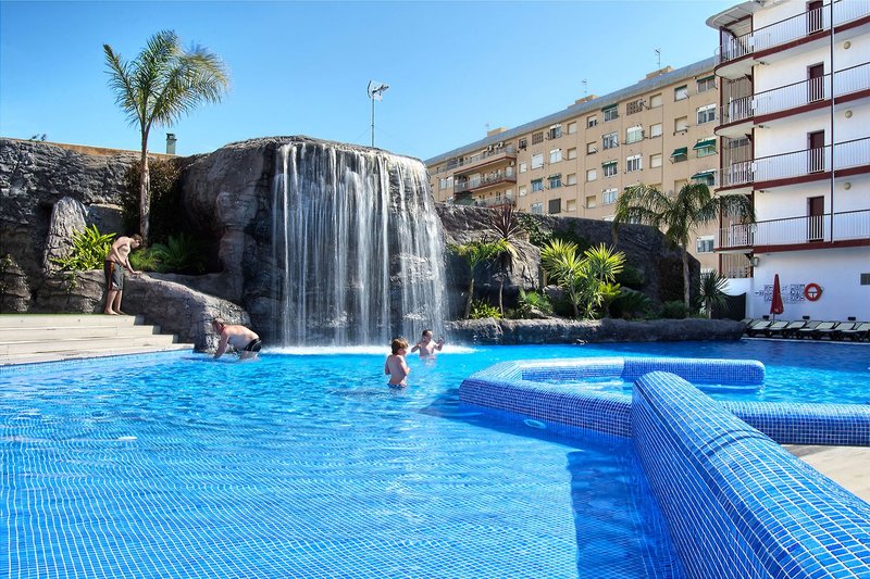 Hotel Papi Blau 9