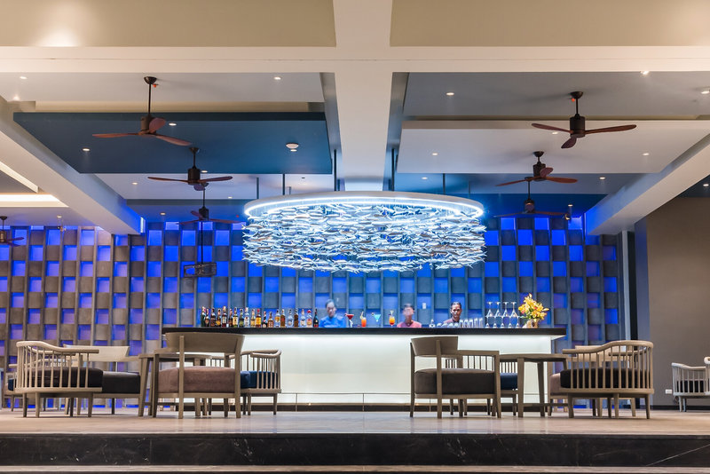 Oceanfront Beach Resort And Spa 9