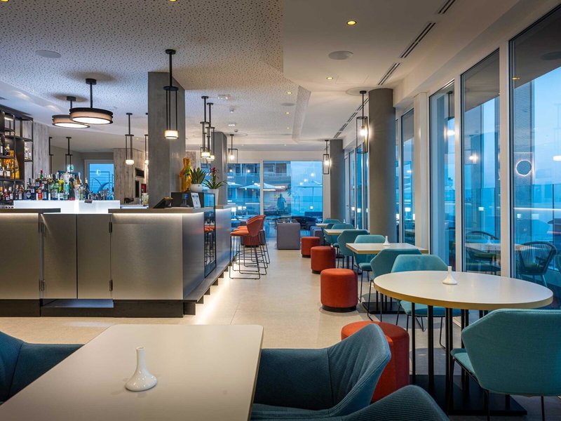 J44 Lifestyle Hotel 11