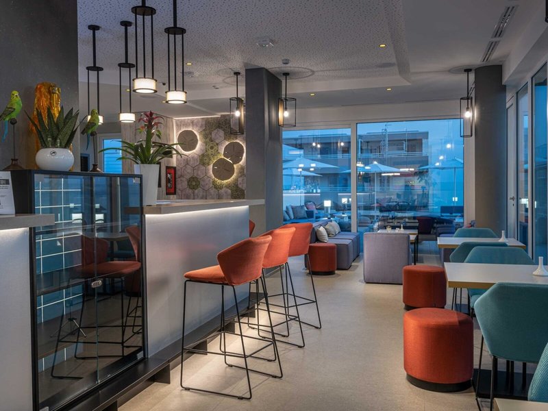 J44 Lifestyle Hotel 16
