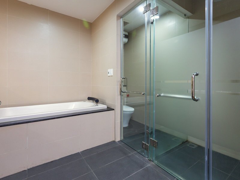 Thang Long Hotel by OYO Rooms 45