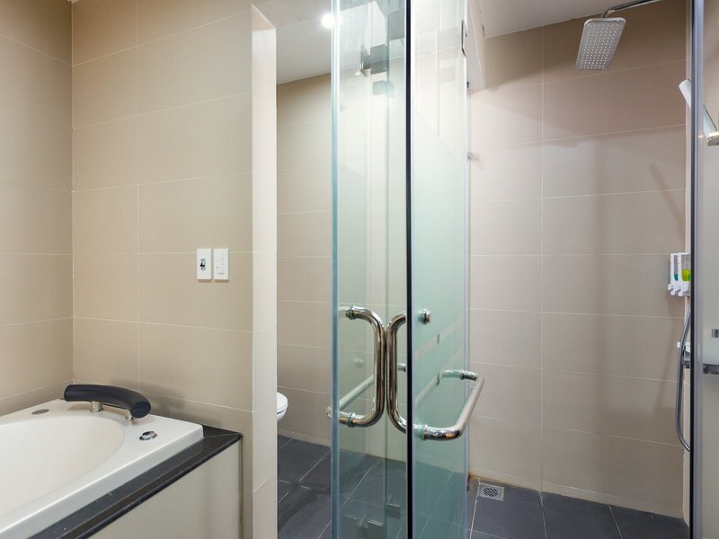 Thang Long Hotel by OYO Rooms 46