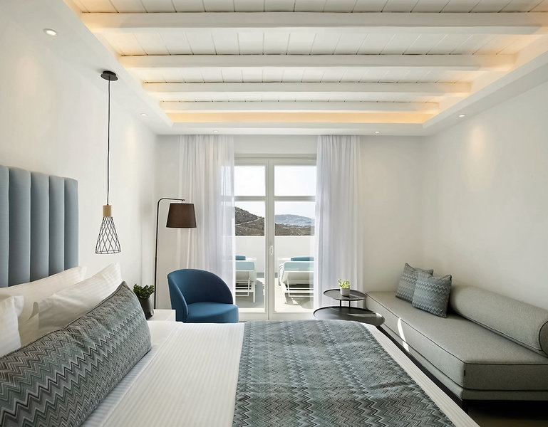 Epic Blue Luxury Hotel Suites & Villas 3