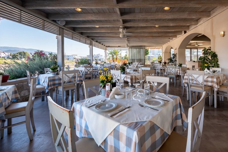 Oneiro Boutique Hotel 11
