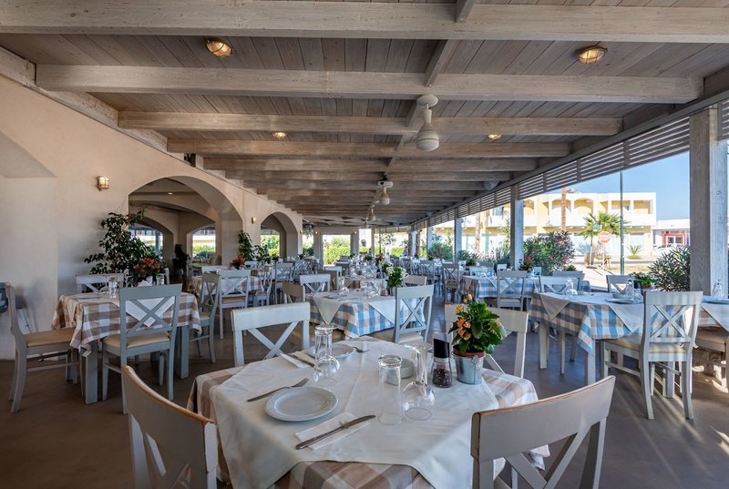 Oneiro Boutique Hotel 12