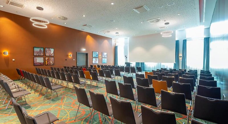 Leonardo Royal Hotel Nürnberg 5