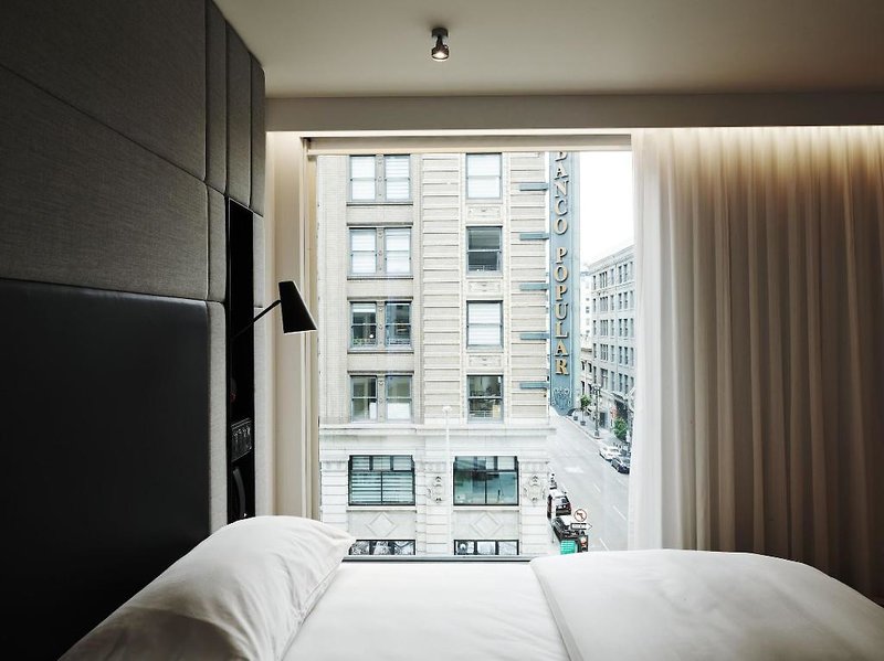 citizenM Los Angeles Downtown 3