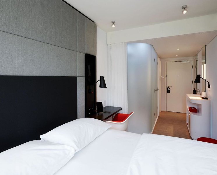 citizenM Los Angeles Downtown 5