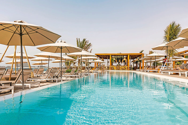 Mövenpick Resort Al Marjan Island 2