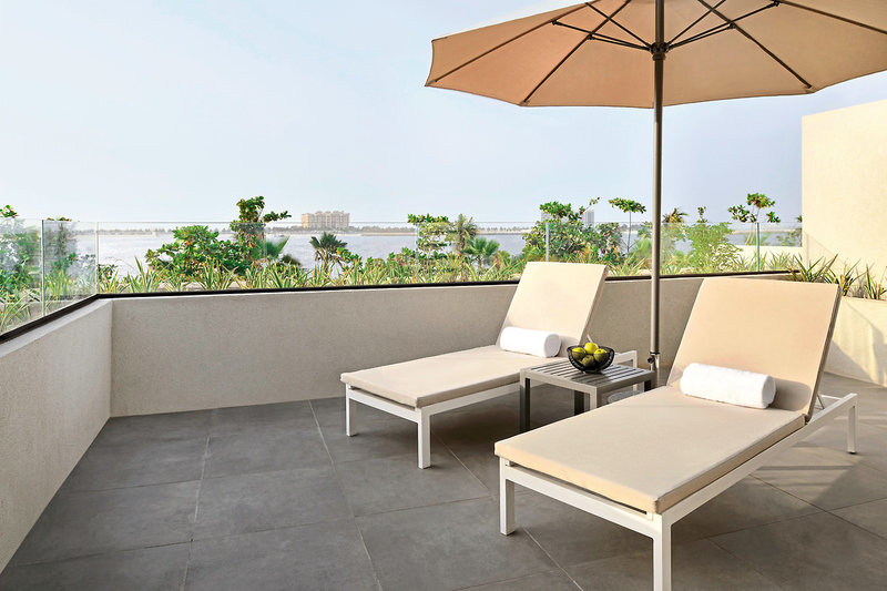 Mövenpick Resort Al Marjan Island 9