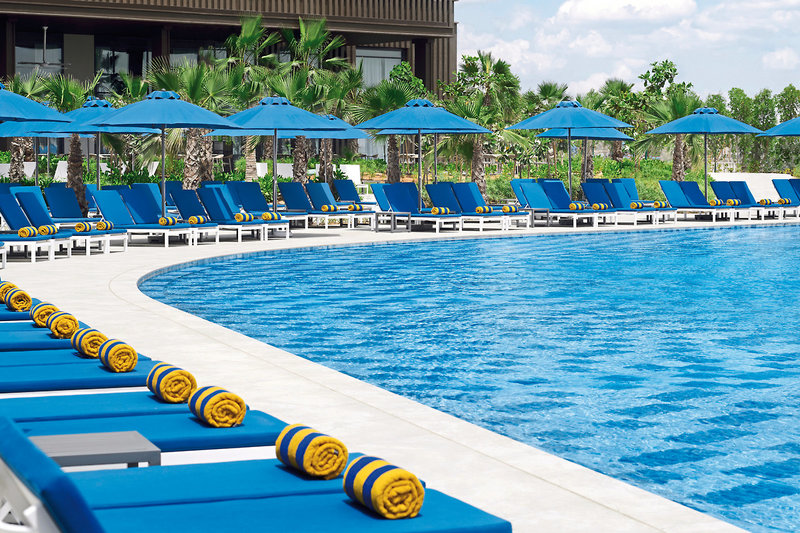 Mövenpick Resort Al Marjan Island 10