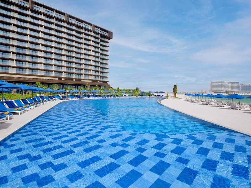 Mövenpick Resort Al Marjan Island 9