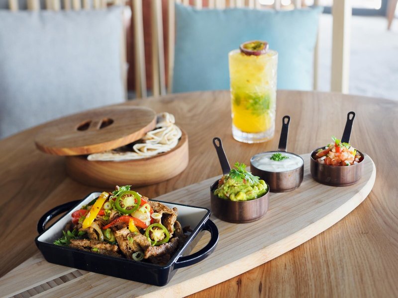 Mövenpick Resort Al Marjan Island 22