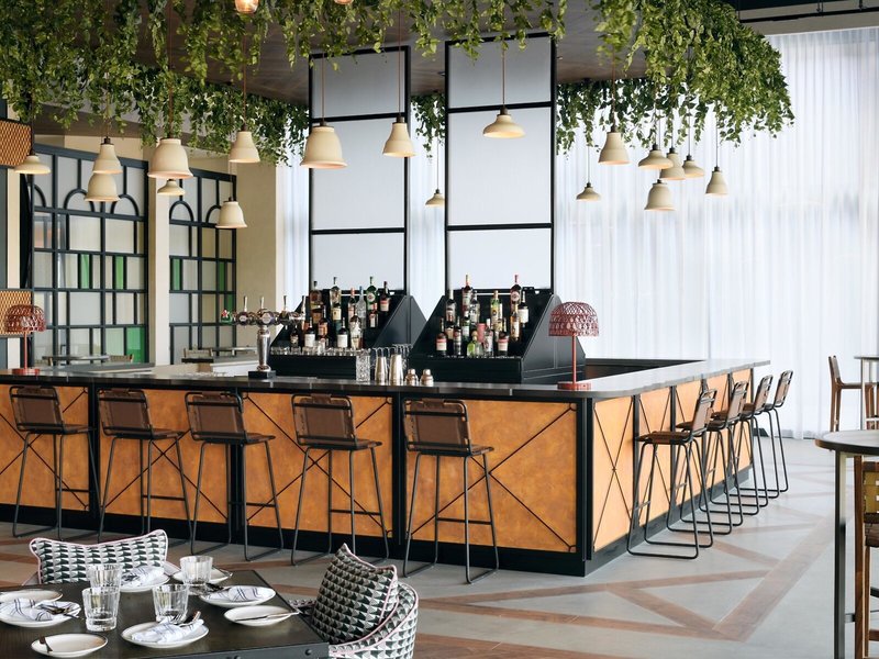 Mövenpick Resort Al Marjan Island 24