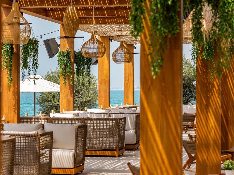 Mövenpick Resort Al Marjan Island 28