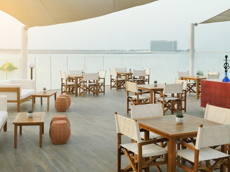 Mövenpick Resort Al Marjan Island 31