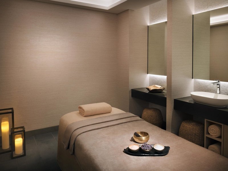 Mövenpick Resort Al Marjan Island 35