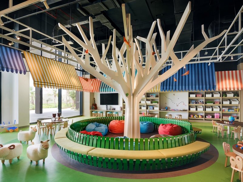 Mövenpick Resort Al Marjan Island 36