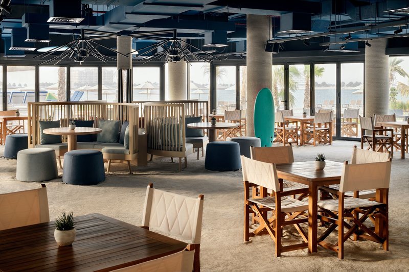 Mövenpick Resort Al Marjan Island 12