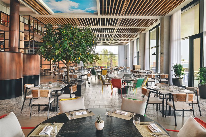 Mövenpick Resort Al Marjan Island 22
