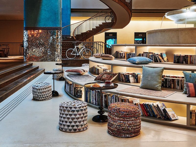 25Hours Hotel One Central 7