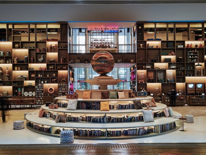 25Hours Hotel One Central 8