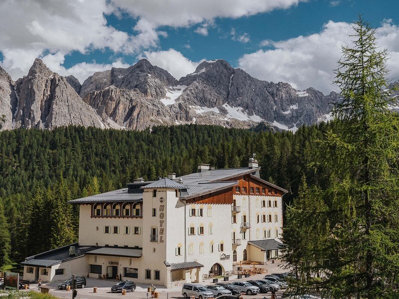 B&B Hotel Cortina Passo Tre Croci