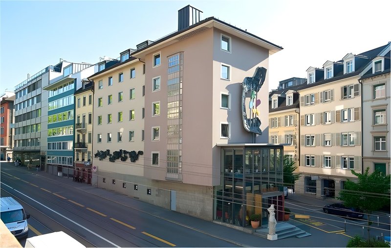Swiss Chocolate Zurich by Fassbind