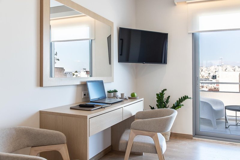 Gallery Suites & Residences Piraeus 14