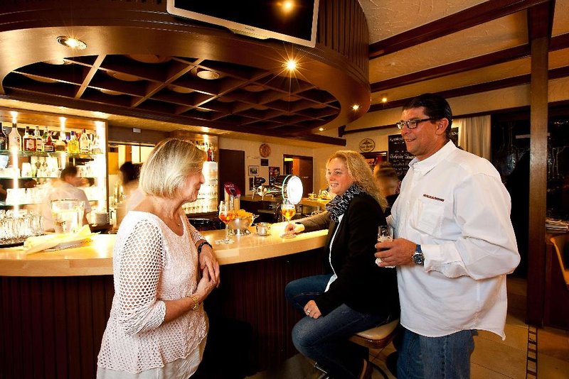 Best Western Hotel St. Michael 4 - People