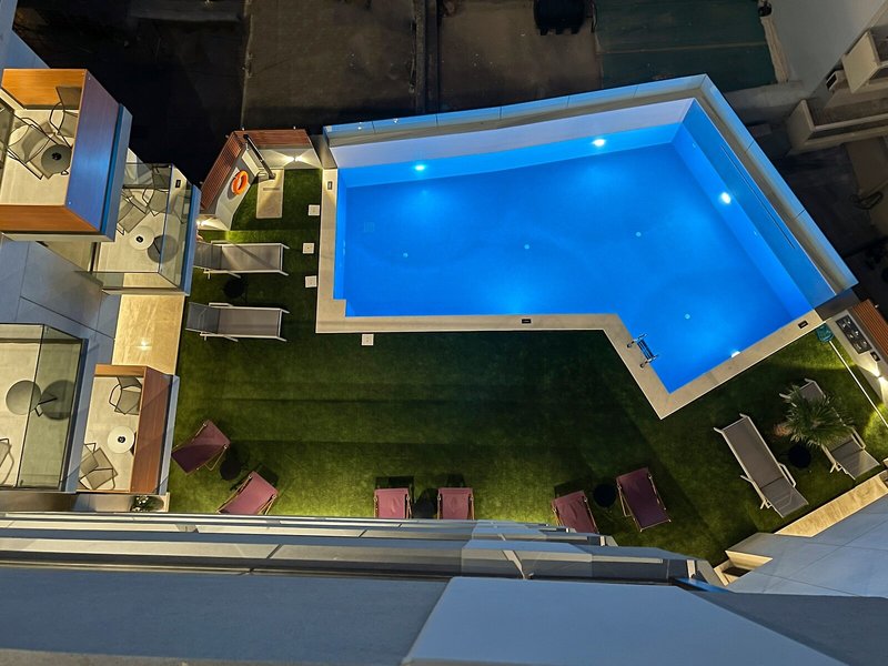 Hyperion City Hotel 7